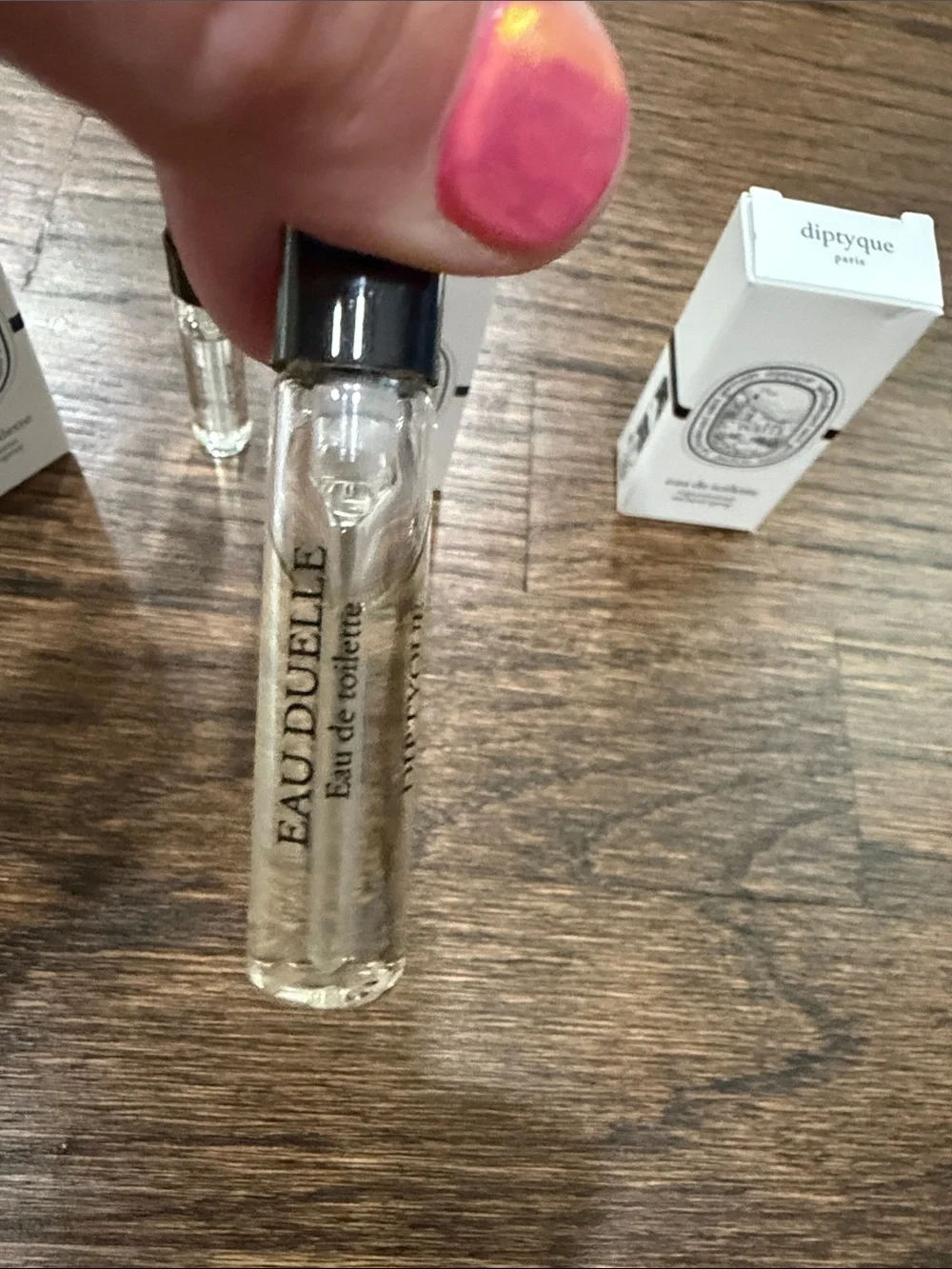 diptyque White Canvas Drawstring Pouch with Black Logo and 3 Sample Vials